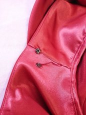 画像17: 【高品質】とろみが美しいモードサテンの赤いブラウス＆ロングスカート(お得なセット) (17)