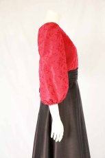 画像8: 数量限定 / シルク混生地使用 / リーフ柄刺繍の袖付きフレアーロングドレス(ぽわん袖シリーズ) (8)